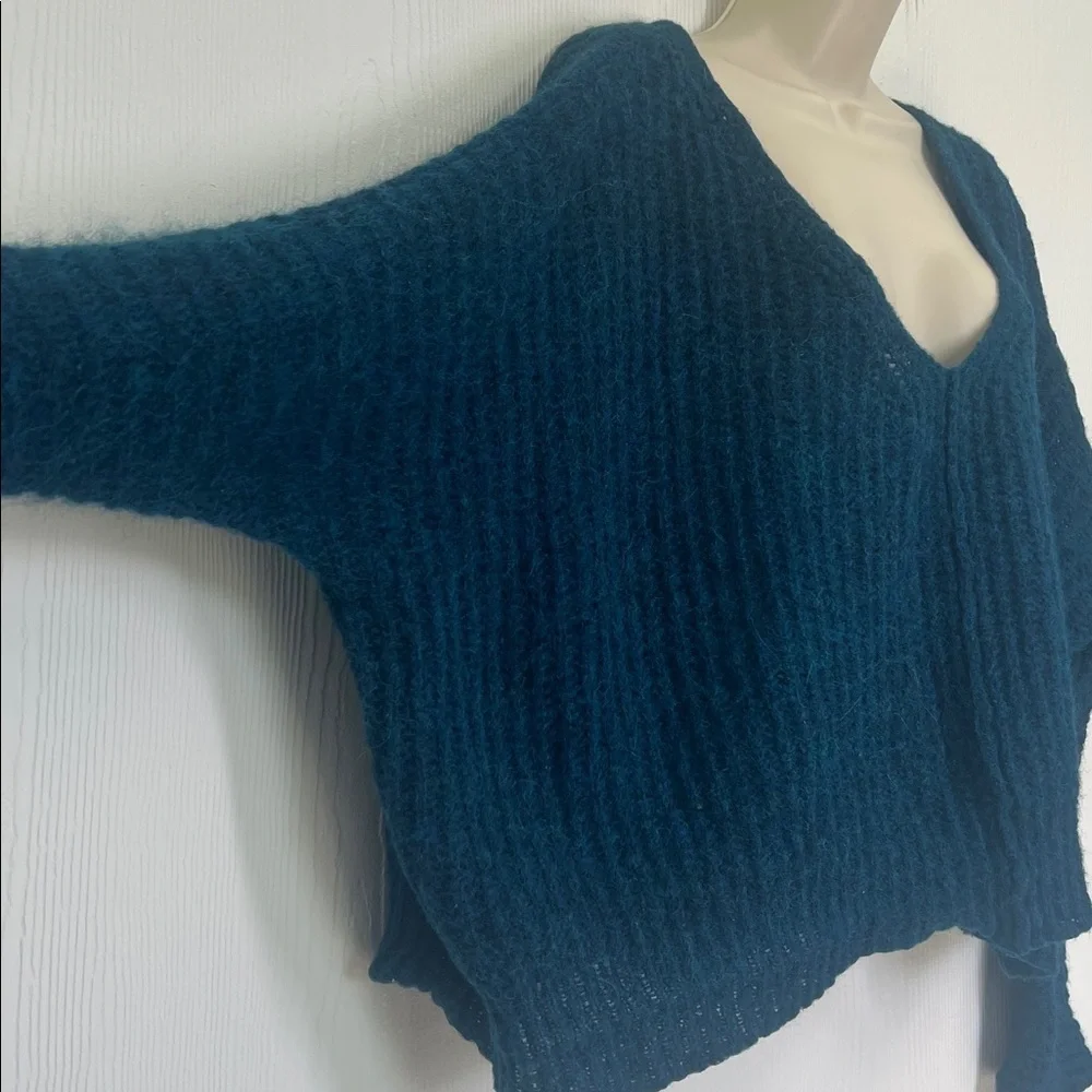 Free People - Moombeam Ribbed Oversized V Neck Long Sleeve Sweater Size Medium